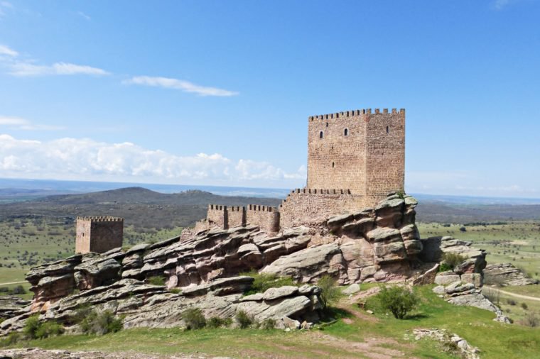 قلعة زافرا إسبانيا